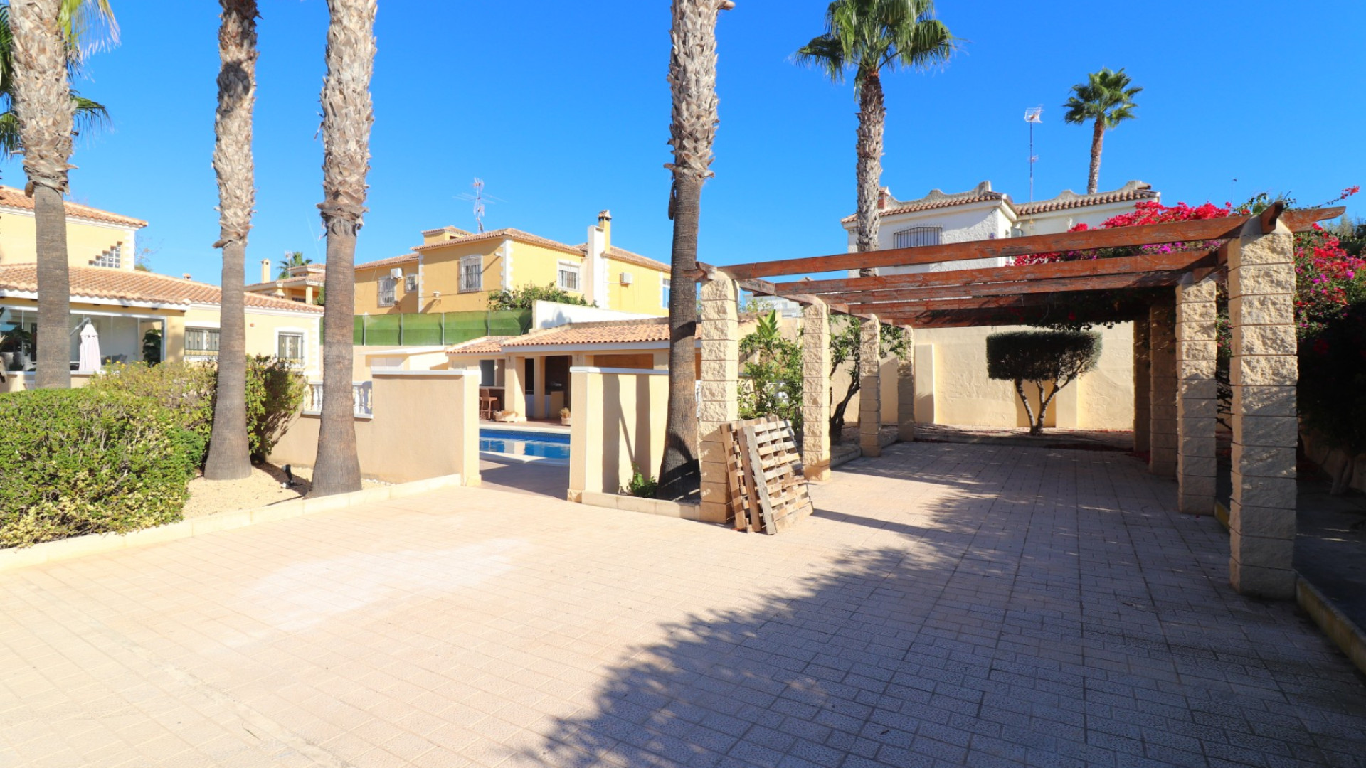 Resale - Detached Villa - La Marina - La Escuera