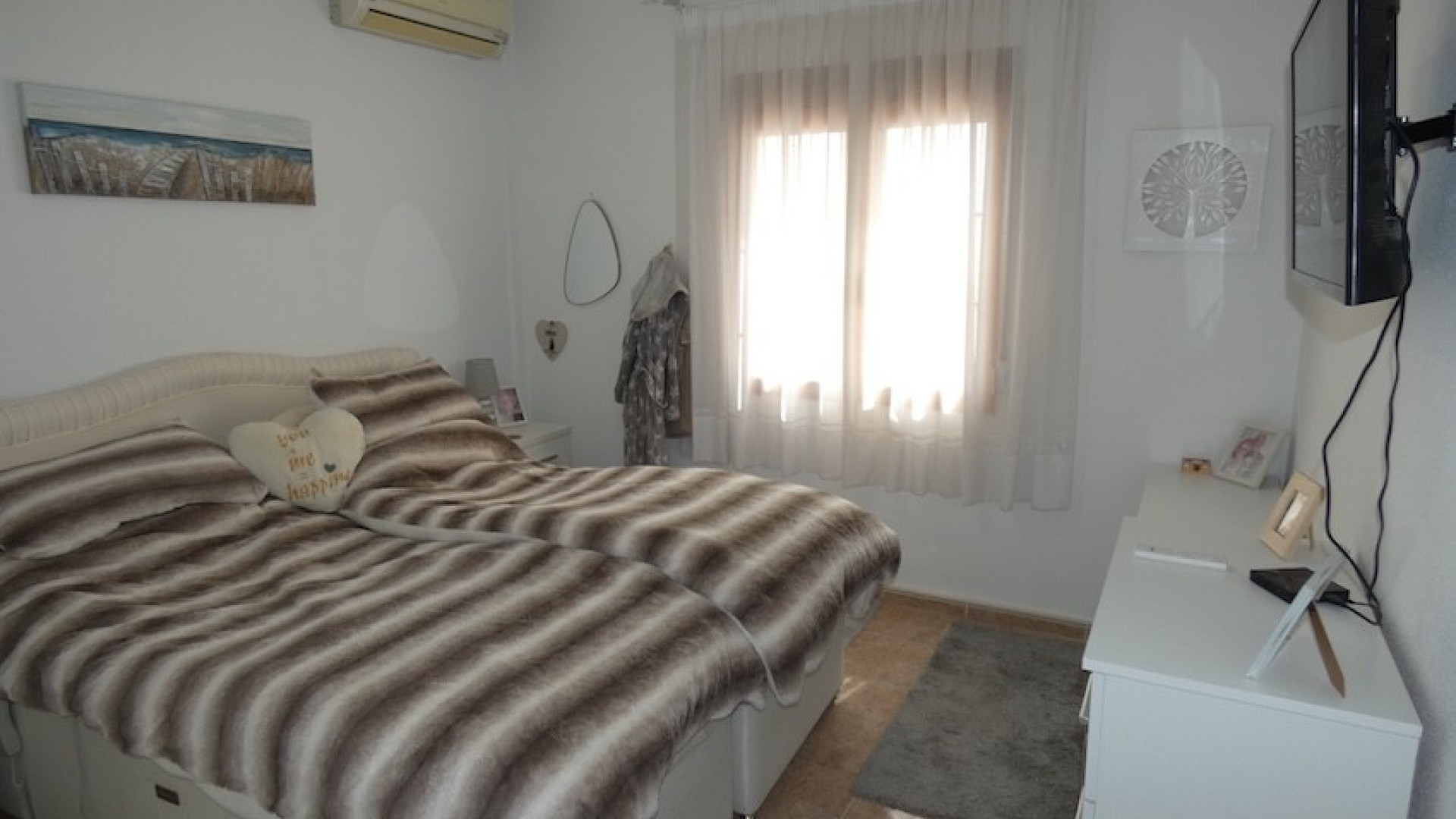 Resale - Detached Villa - La Marina