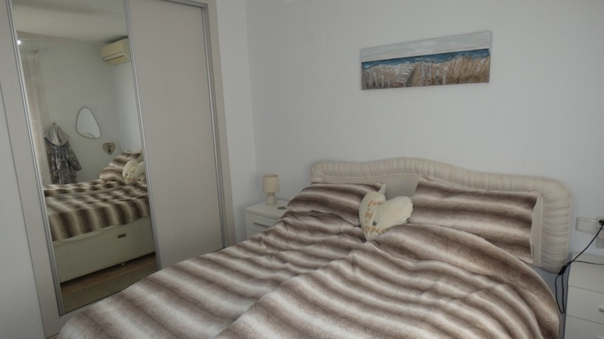 Resale - Detached Villa - La Marina