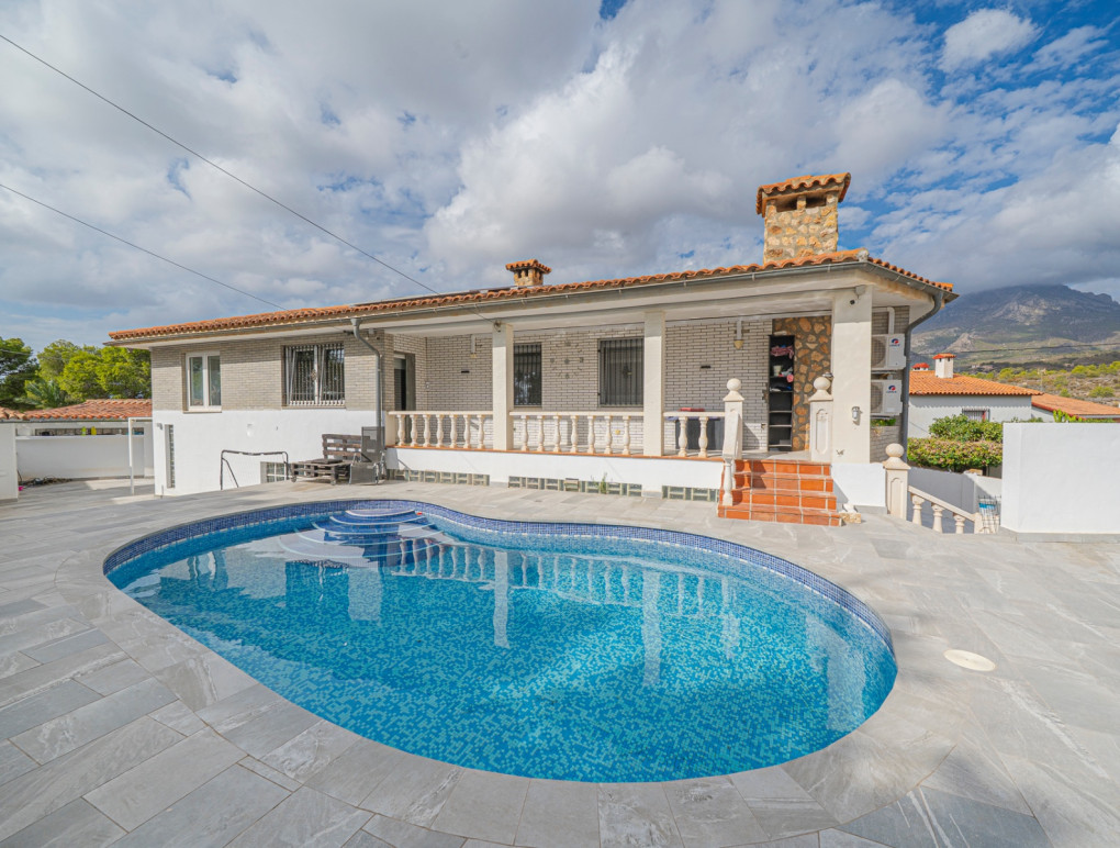 Resale - Detached Villa - La Nucia - Panorama