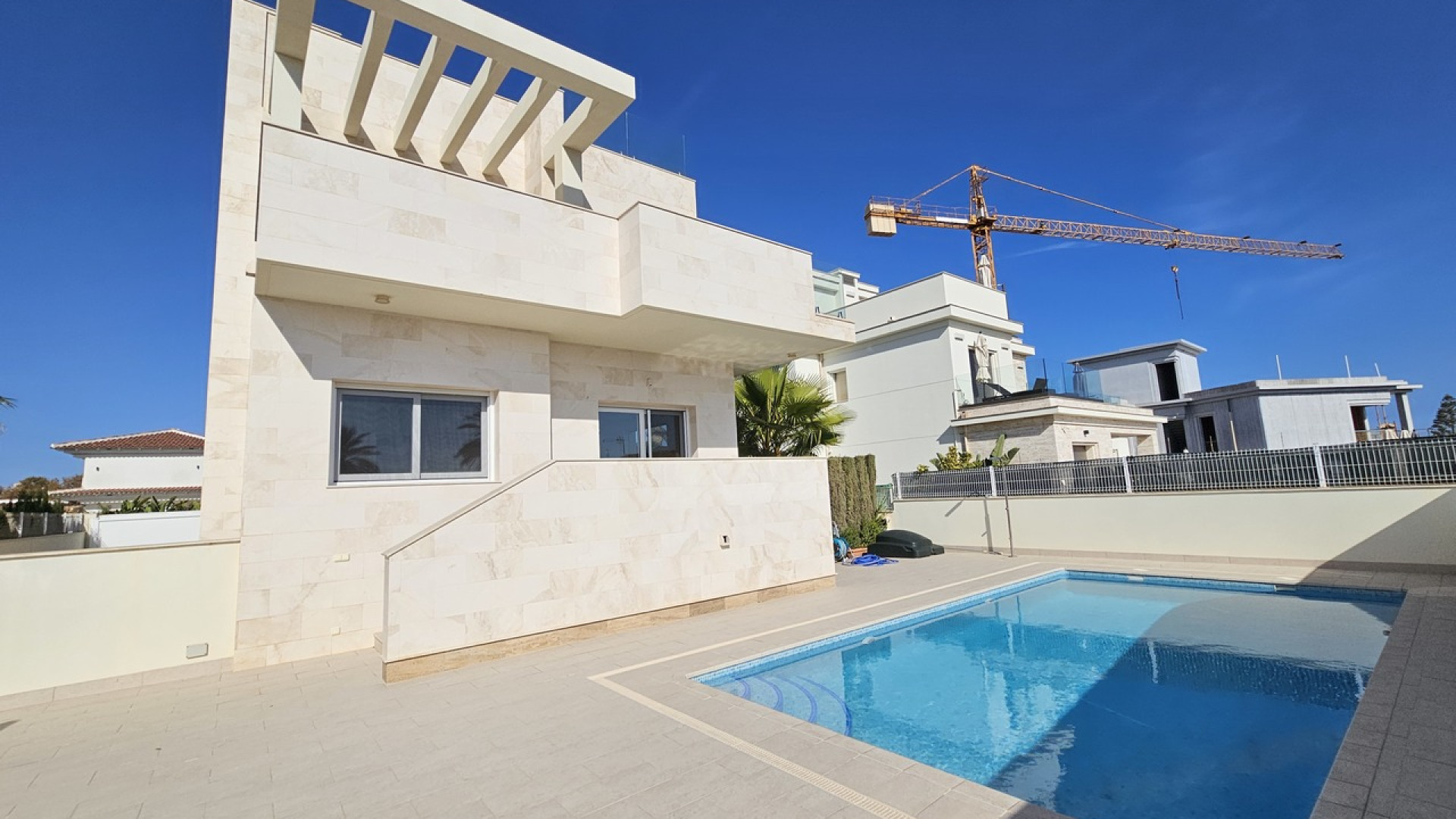 Resale - Detached Villa - La Zenia