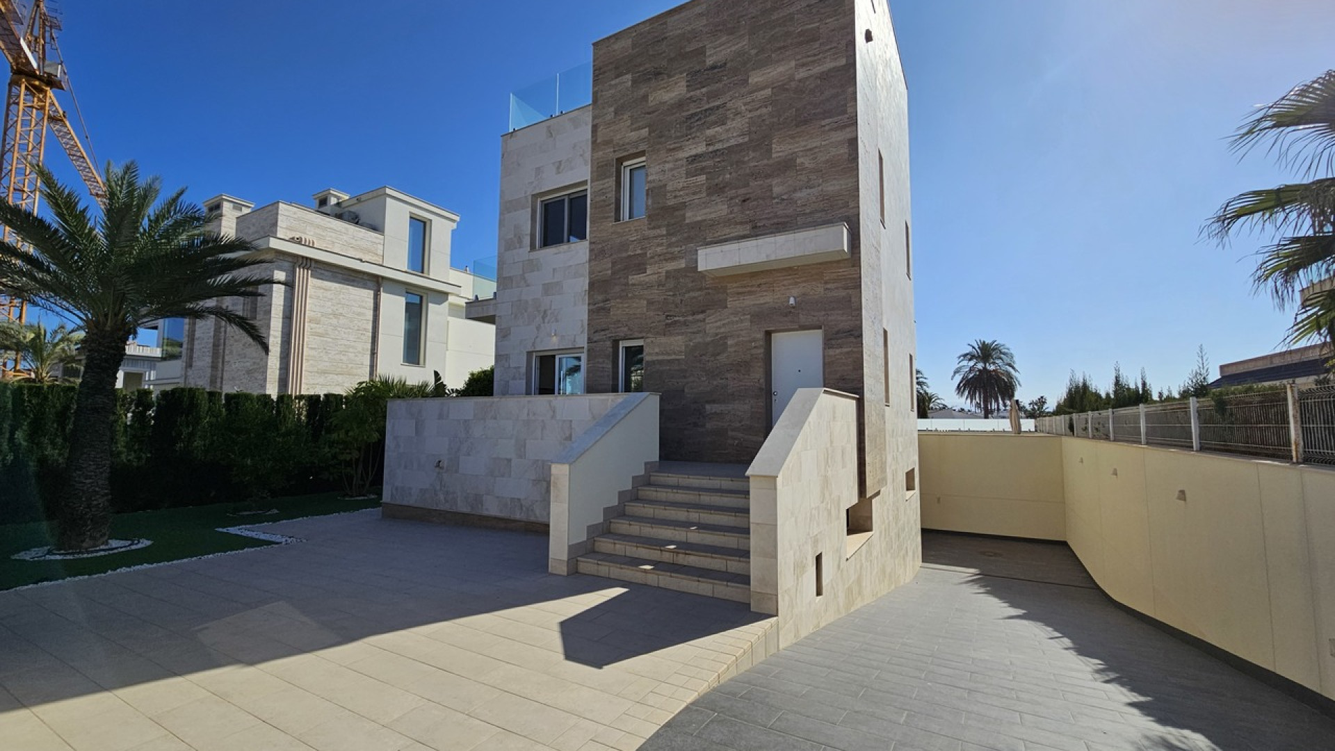 Resale - Detached Villa - La Zenia