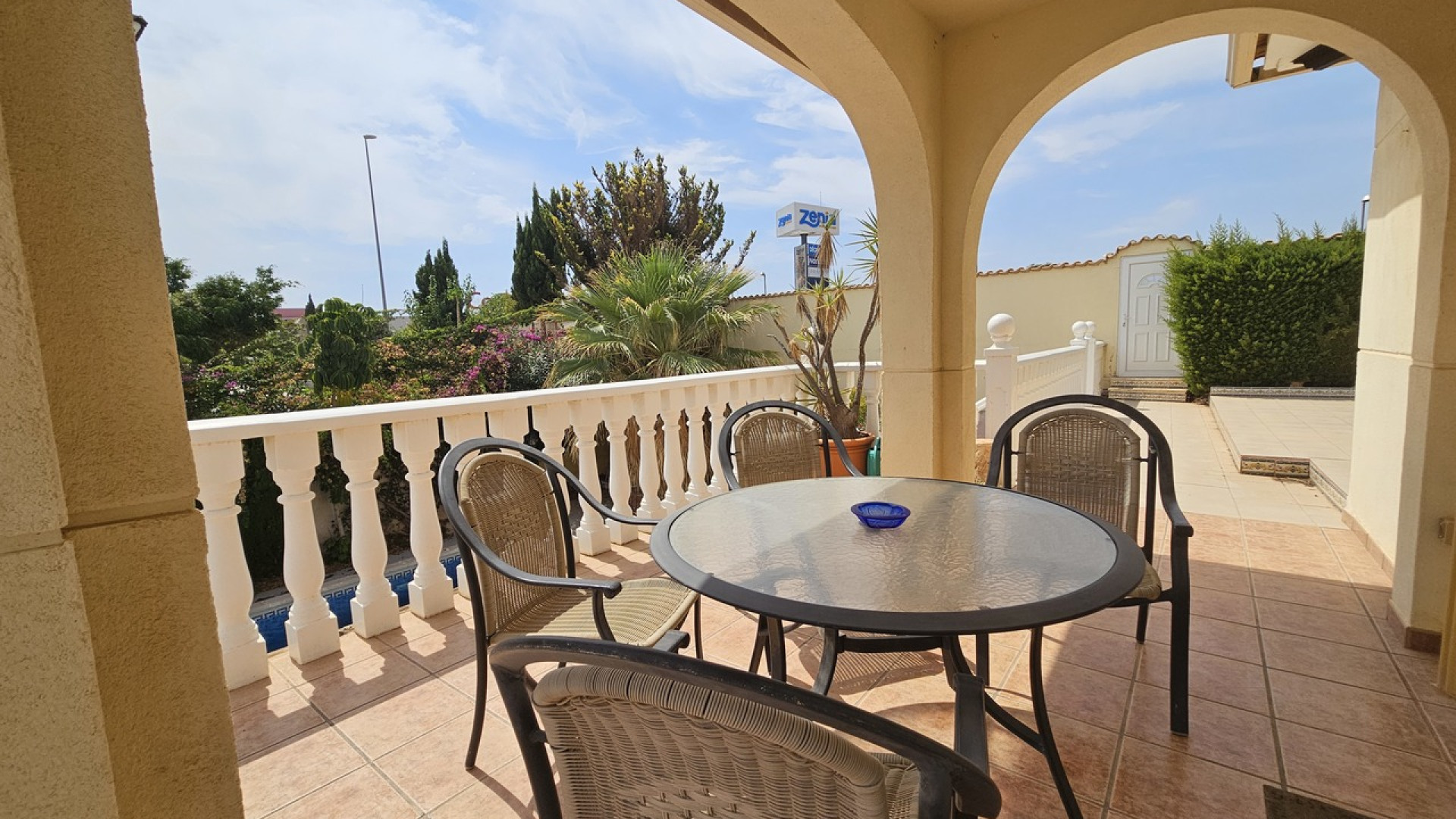 Resale - Detached Villa - La Zenia