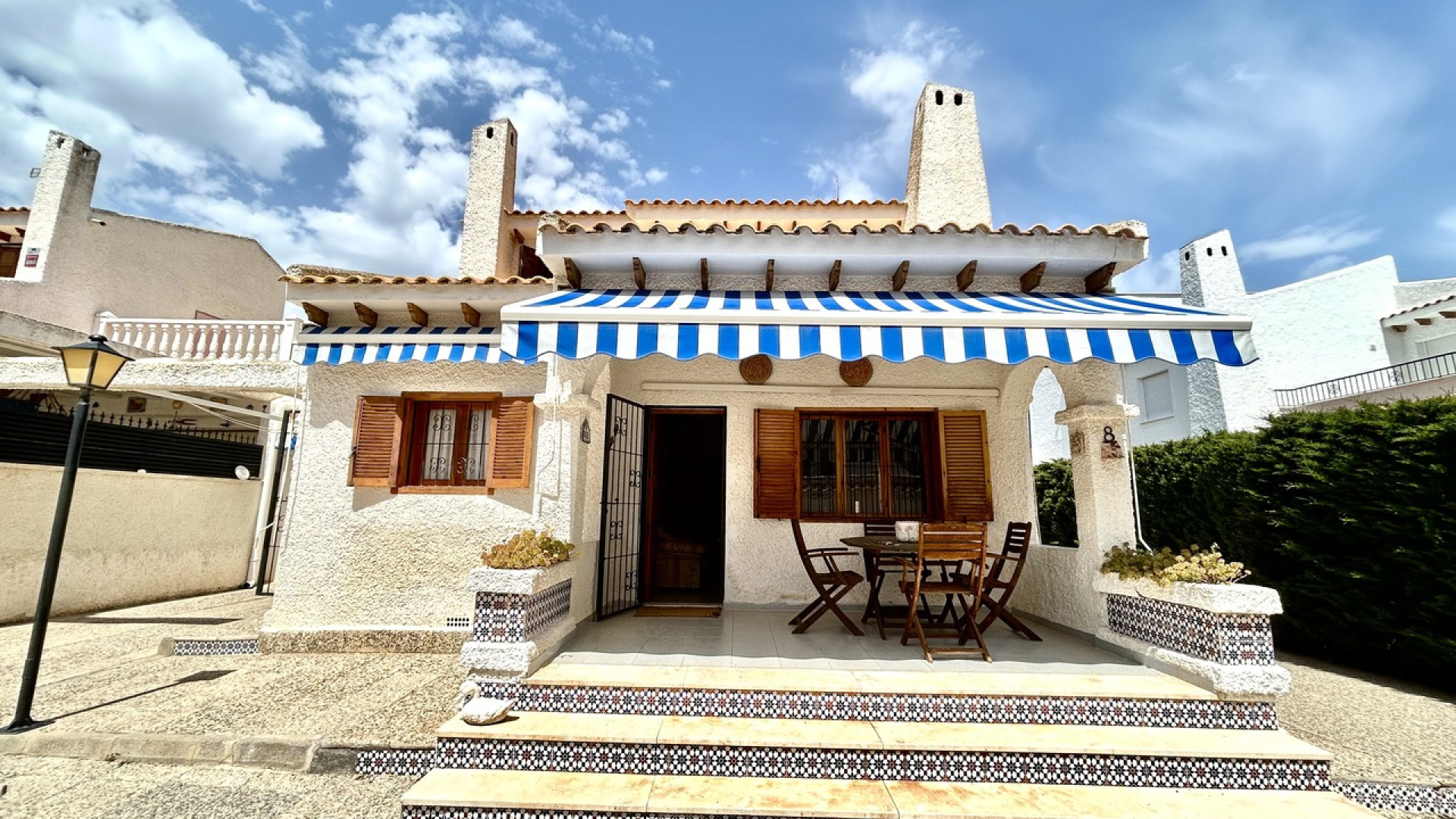 Resale - Detached Villa - La Zenia