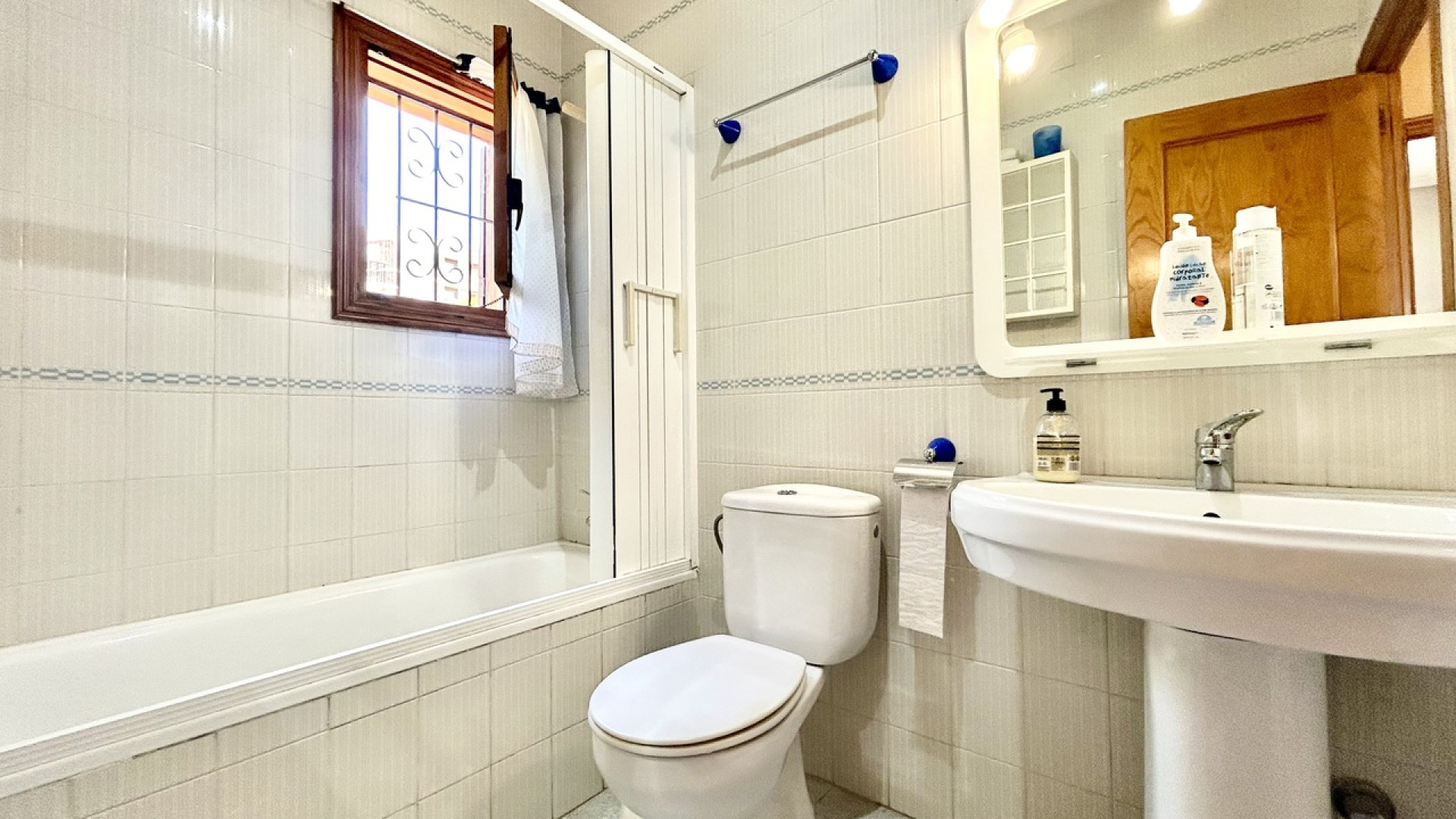 Resale - Detached Villa - La Zenia