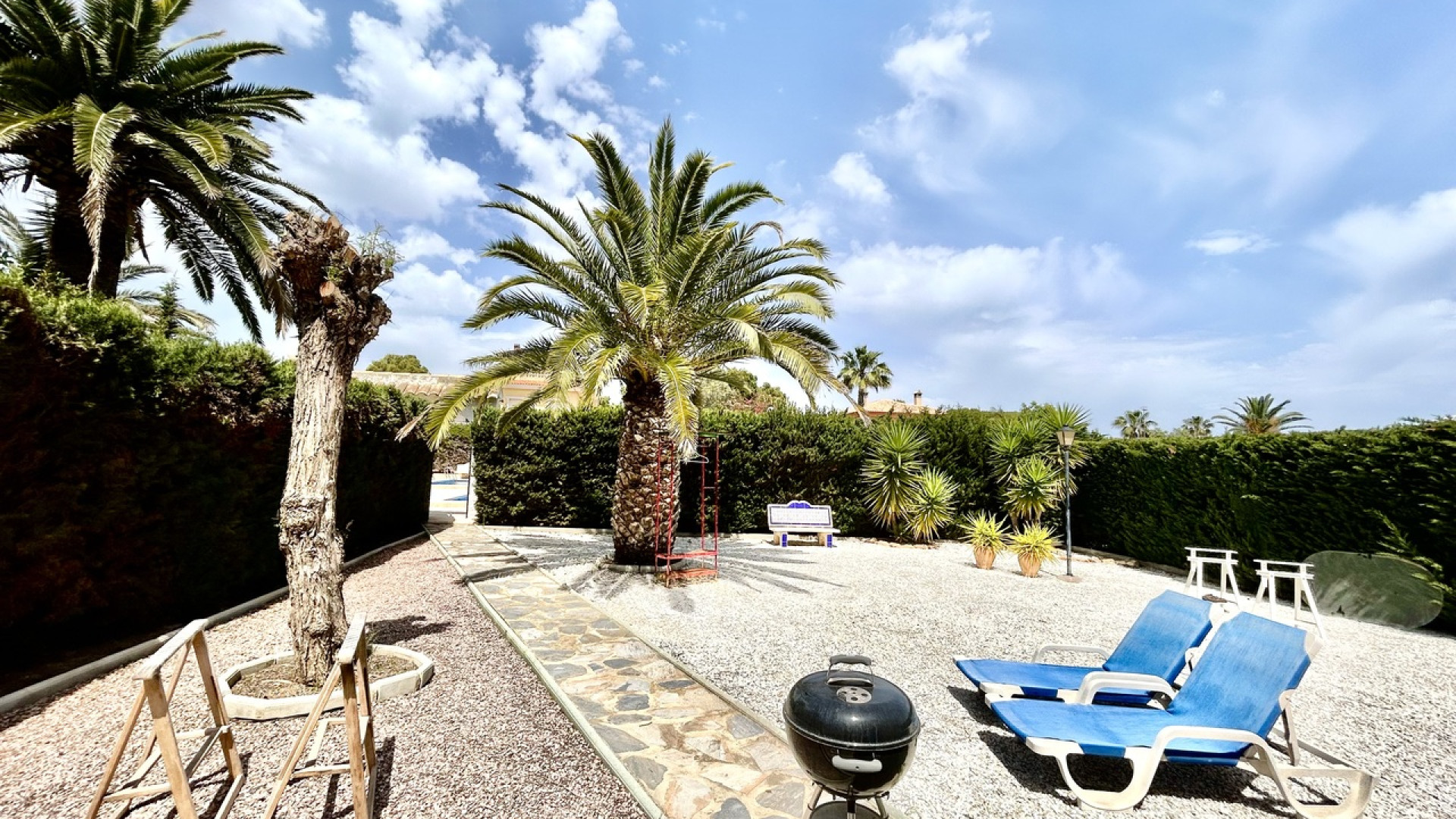 Resale - Detached Villa - La Zenia