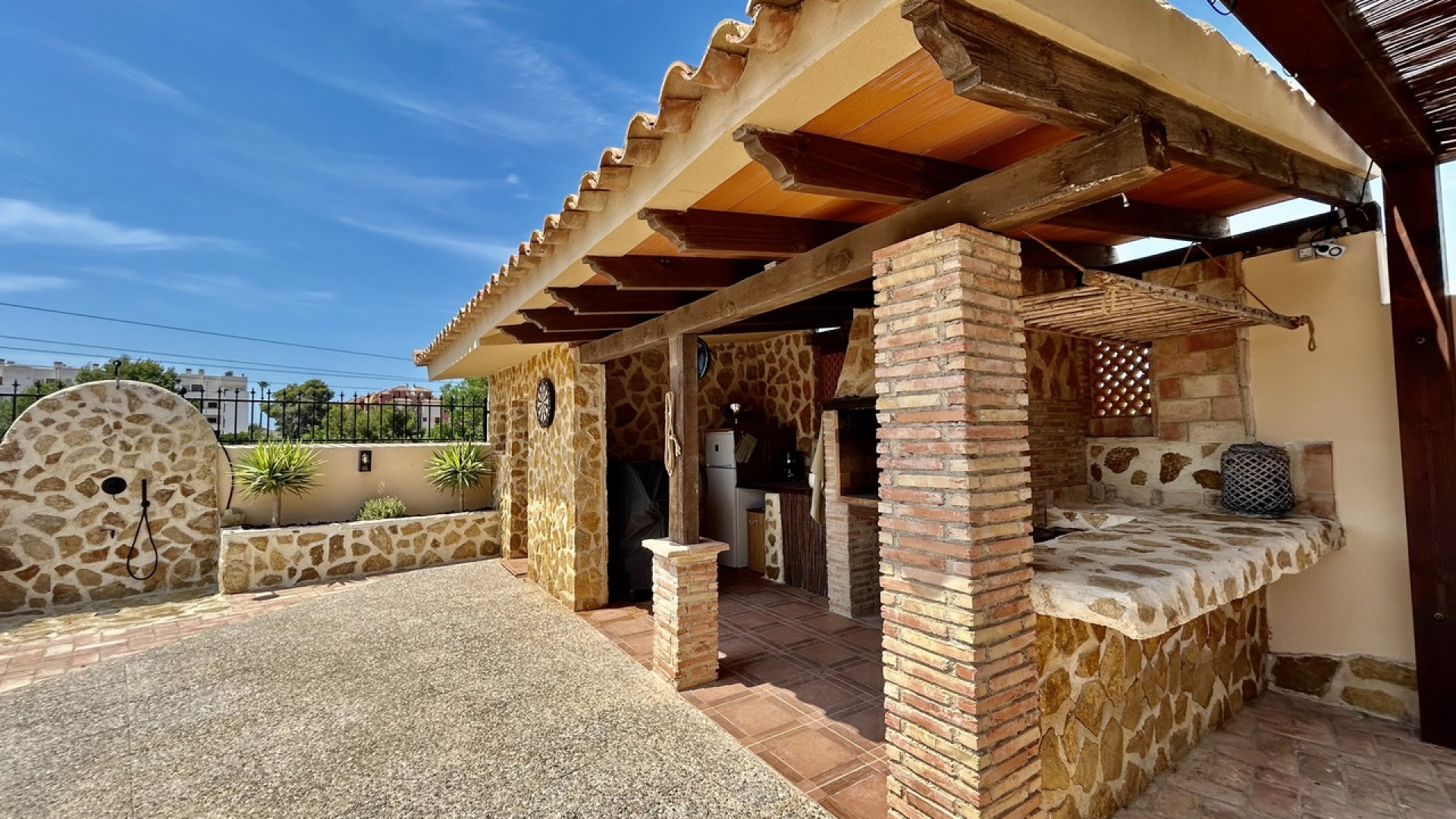 Resale - Detached Villa - La Zenia