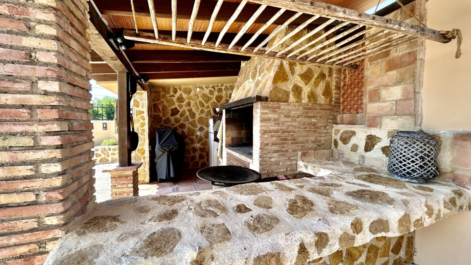 Resale - Detached Villa - La Zenia