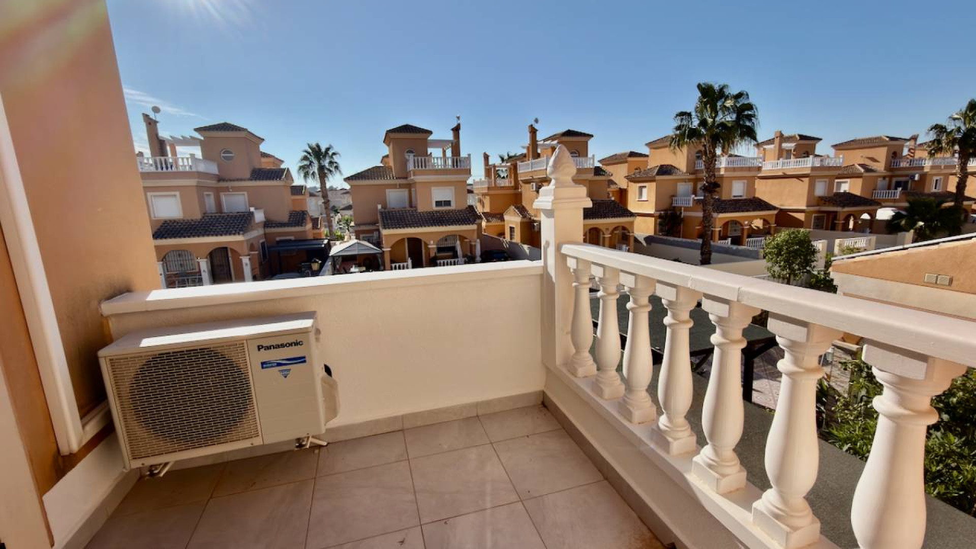 Resale - Detached Villa - Lo Crispin