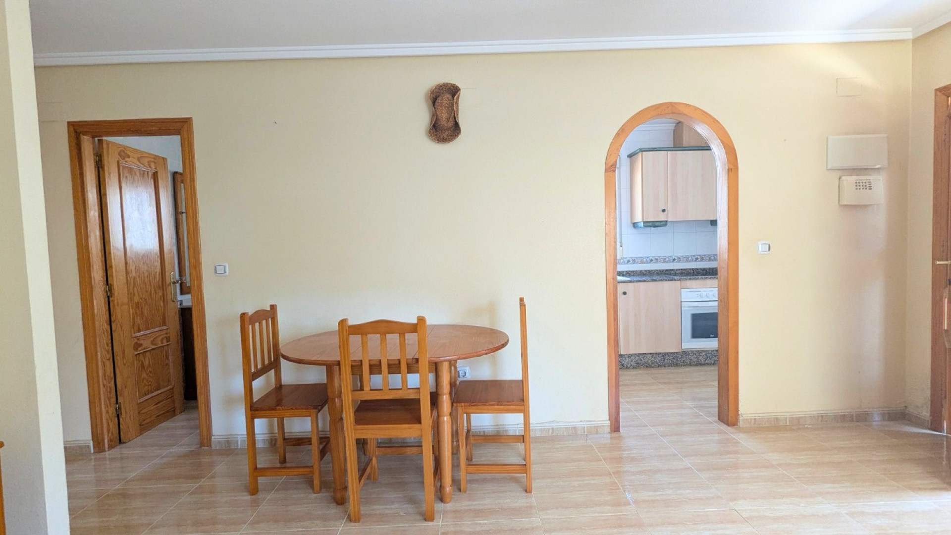 Resale - Detached Villa - Lo Crispin