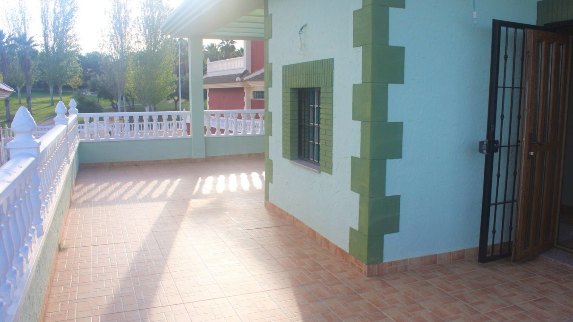 Resale - Detached Villa - Los Altos