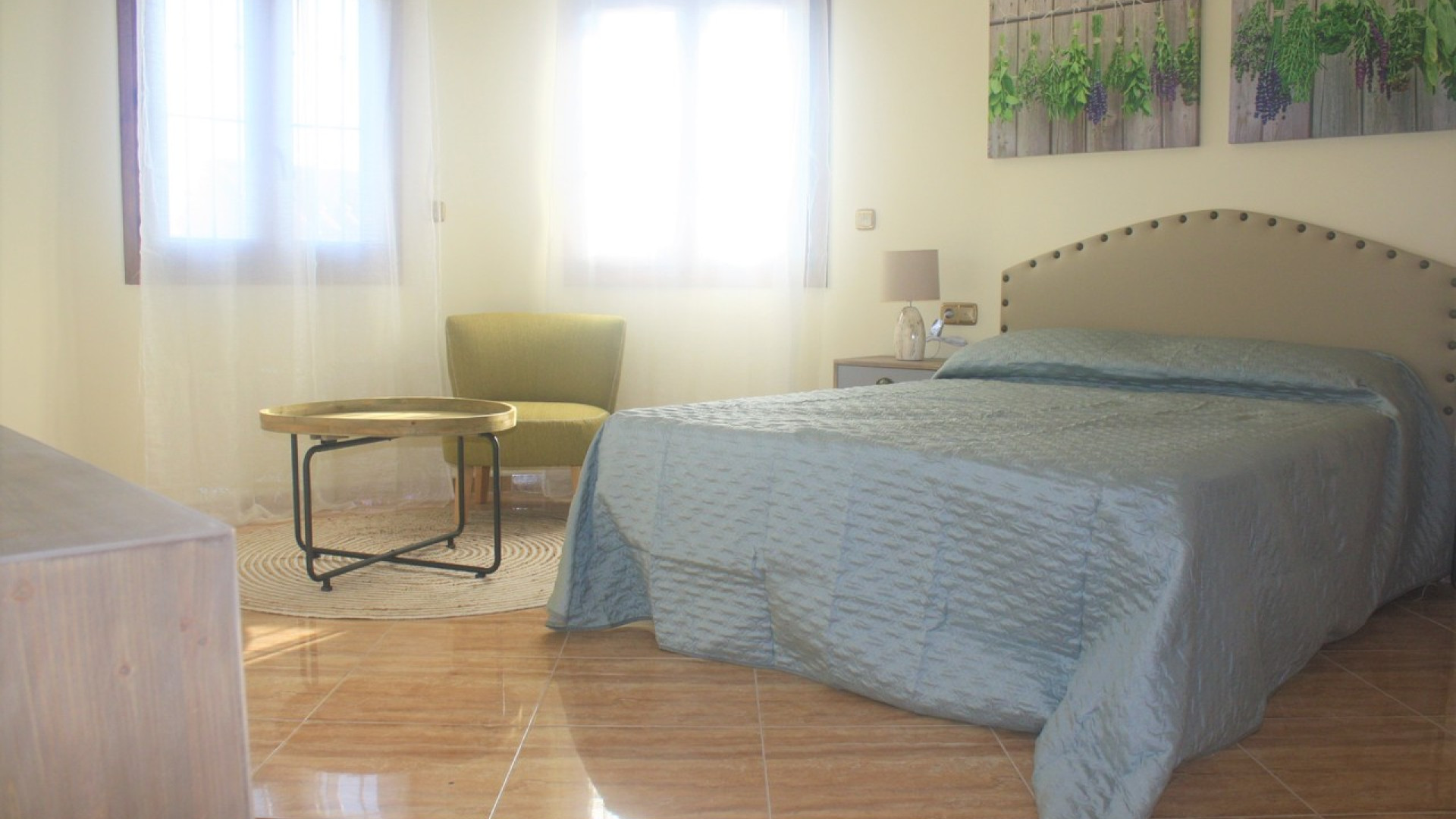 Resale - Detached Villa - Los Altos