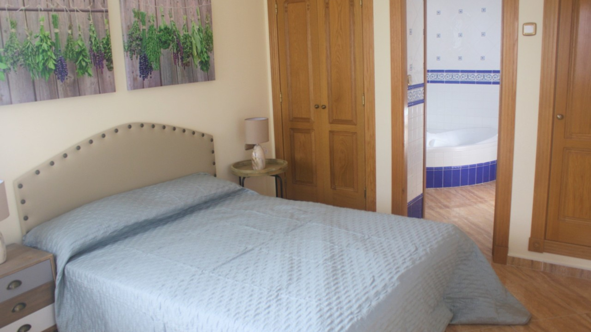 Resale - Detached Villa - Los Altos