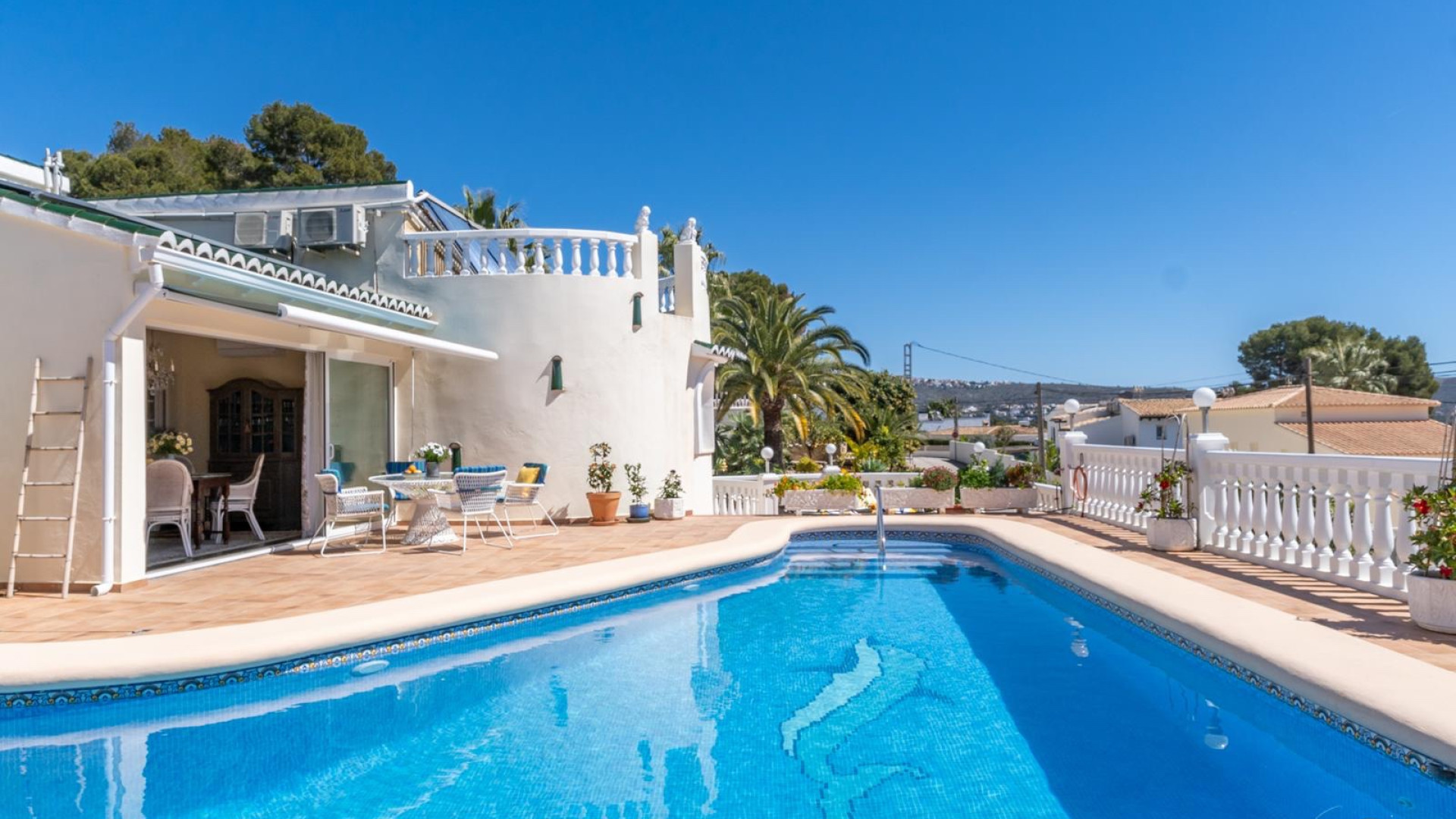 Resale - Detached Villa - Moraira - Benimeit