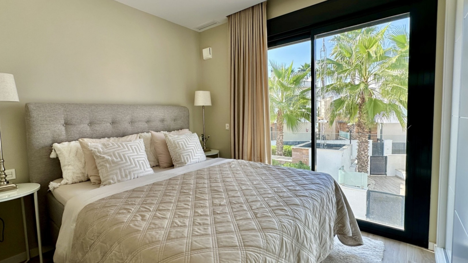 Resale - Detached Villa - Orihuela Costa - Lomas de Cabo Roig