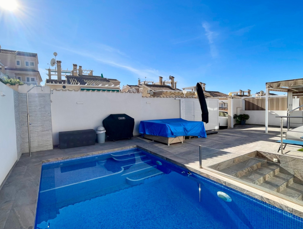 Resale - Detached Villa - Orihuela Costa - Los Altos