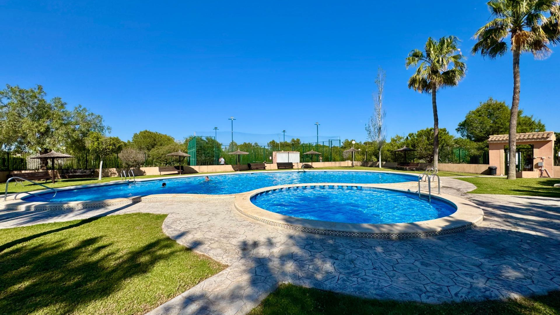 Resale - Detached Villa - Orihuela Costa - Los Altos