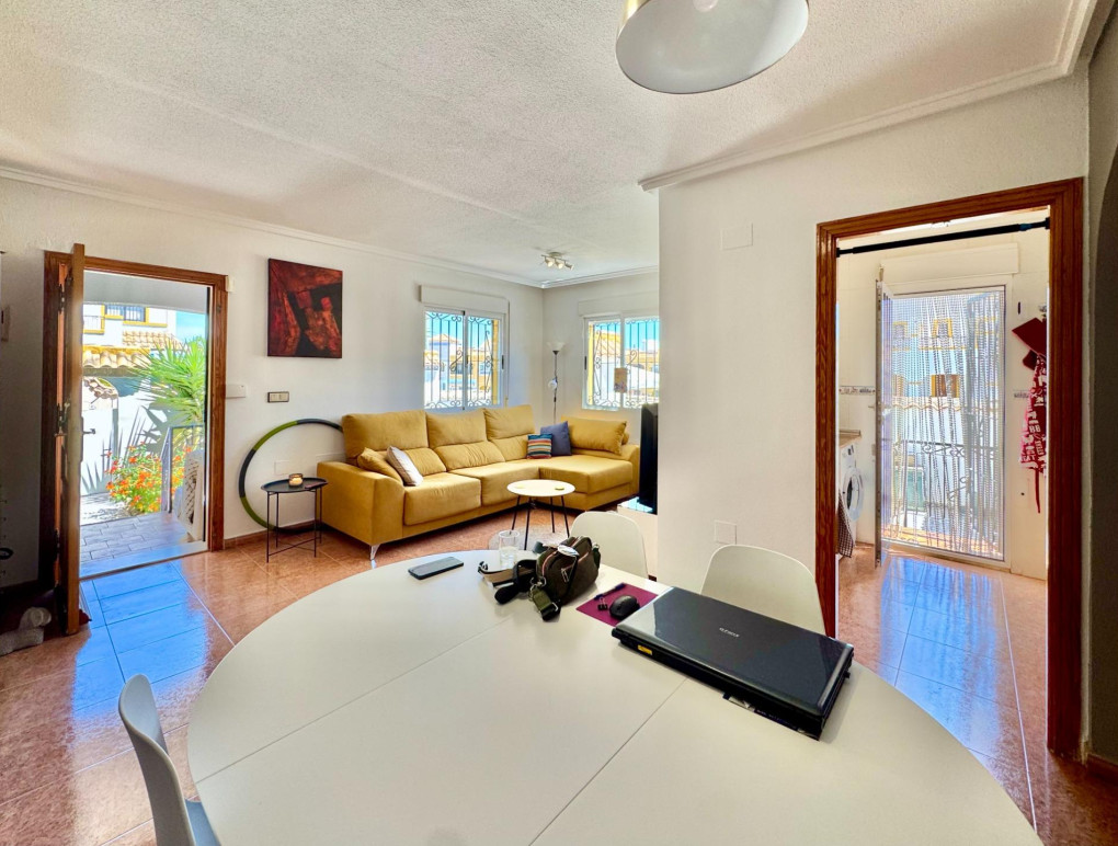 Resale - Detached Villa - Orihuela Costa - Los Altos