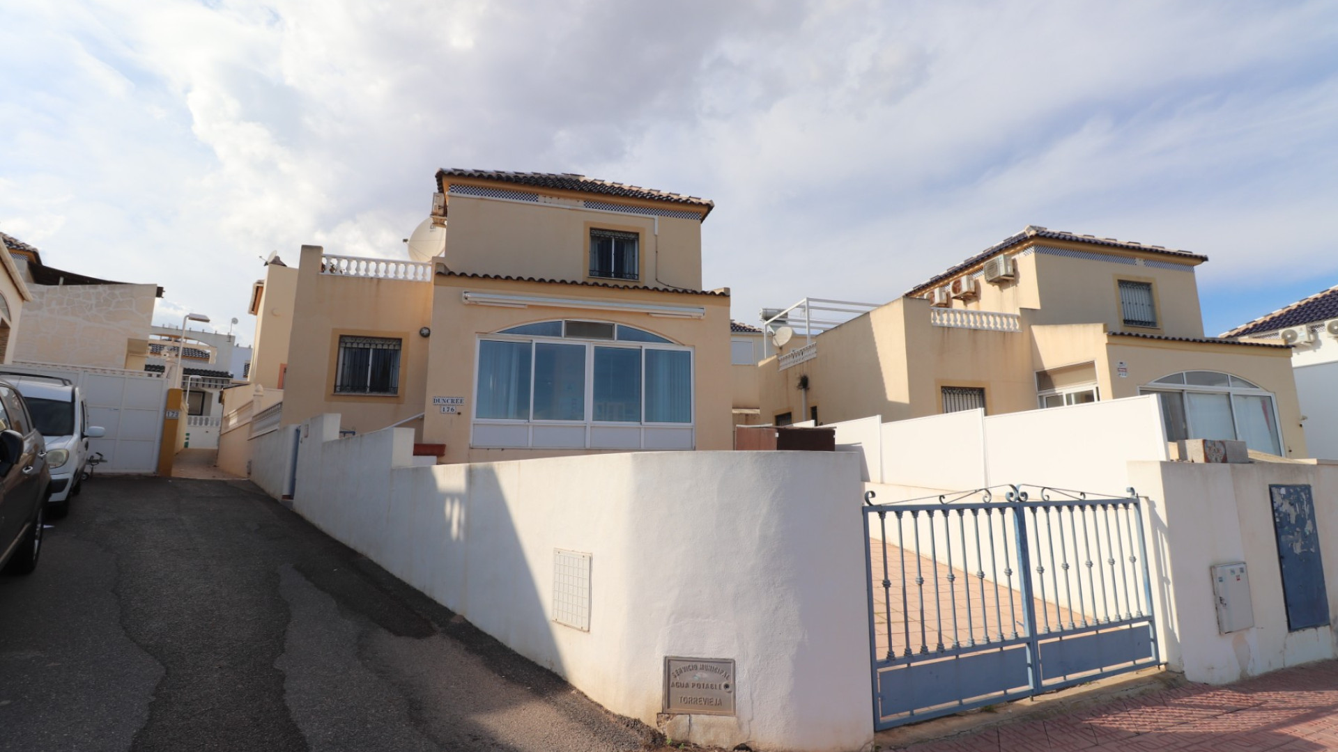 Resale - Detached Villa - Orihuela Costa - Los Balcones