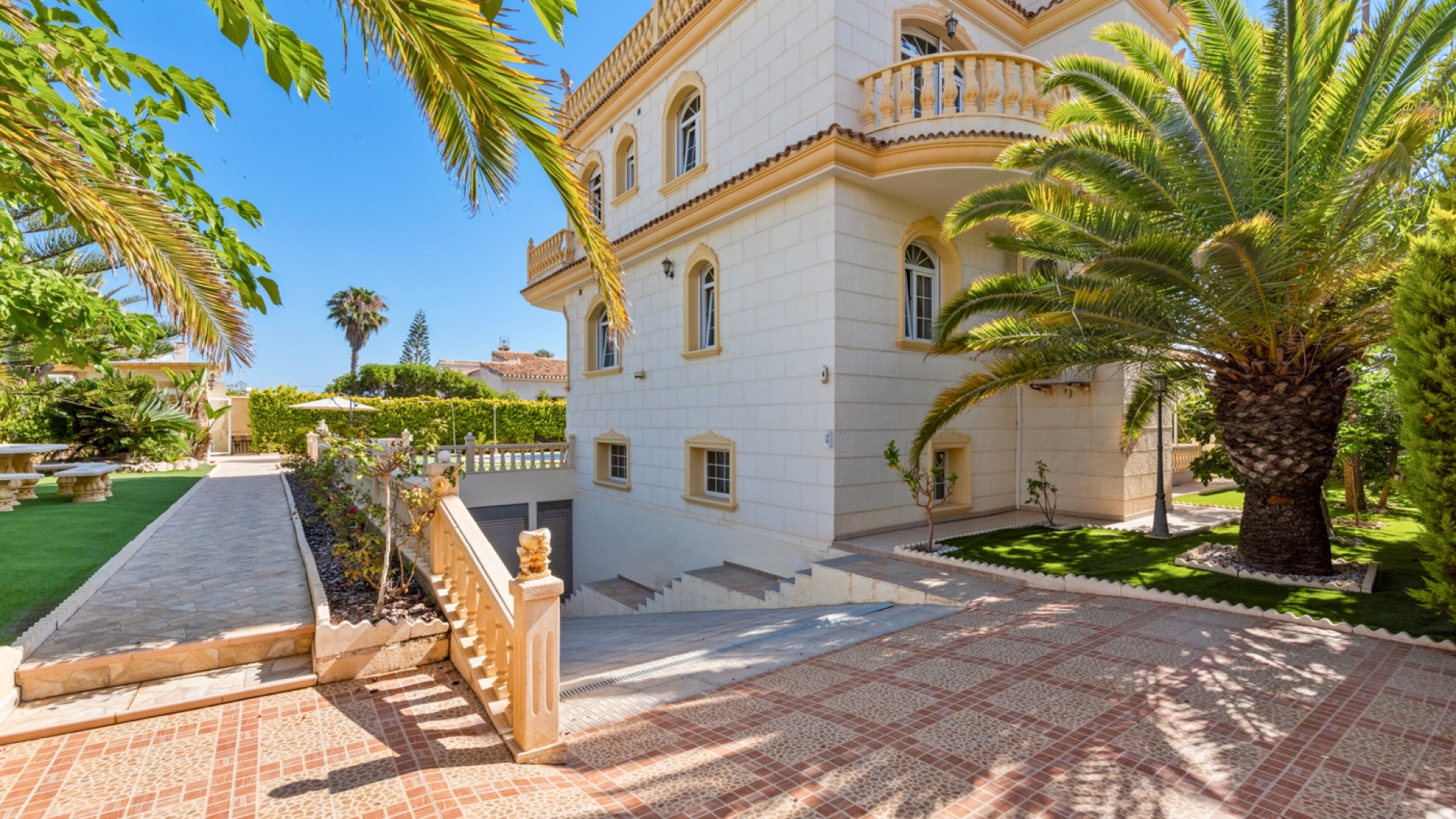 Resale - Detached Villa - Orihuela Costa - Playa Flamenca