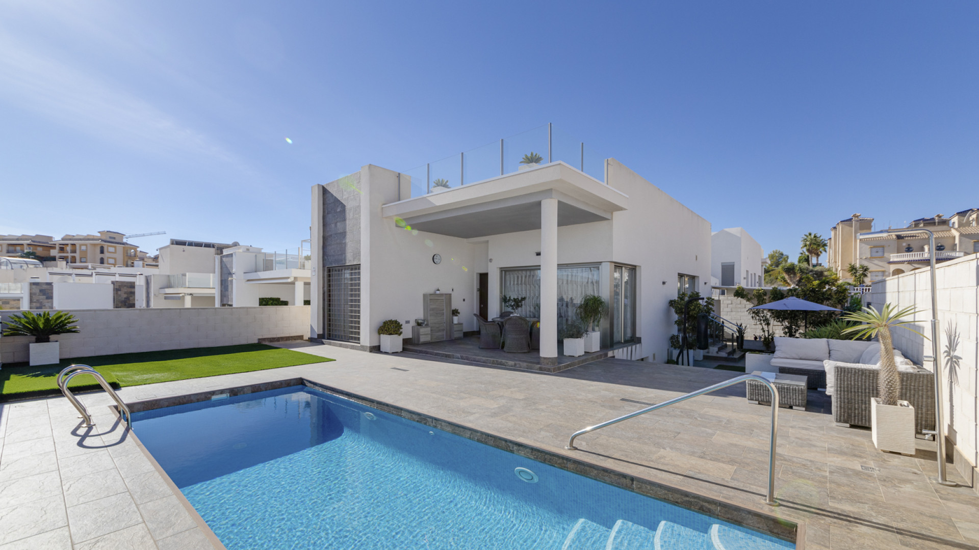 Resale - Detached Villa - Orihuela Costa - Villamartin