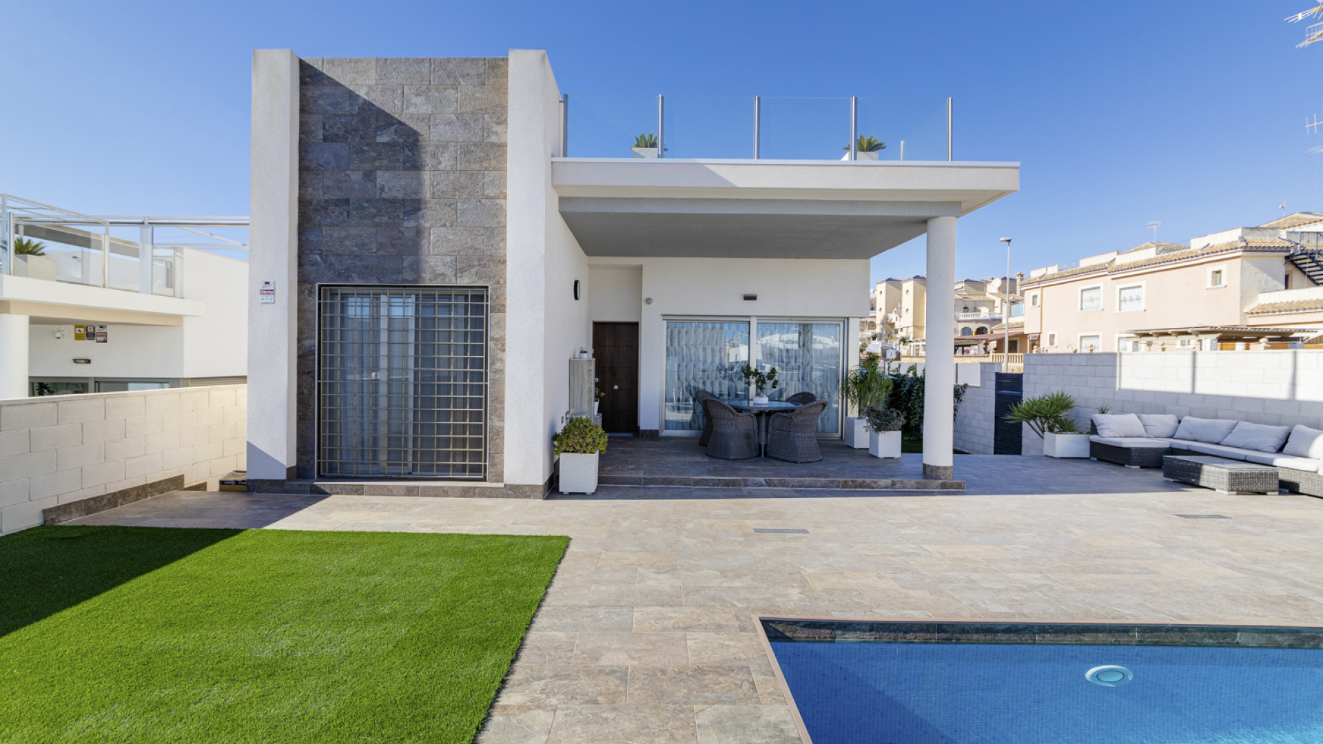 Resale - Detached Villa - Orihuela Costa - Villamartin