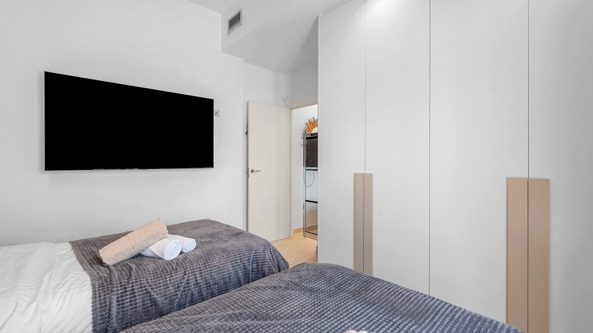 Resale - Detached Villa - Orihuela Costa - Villamartin