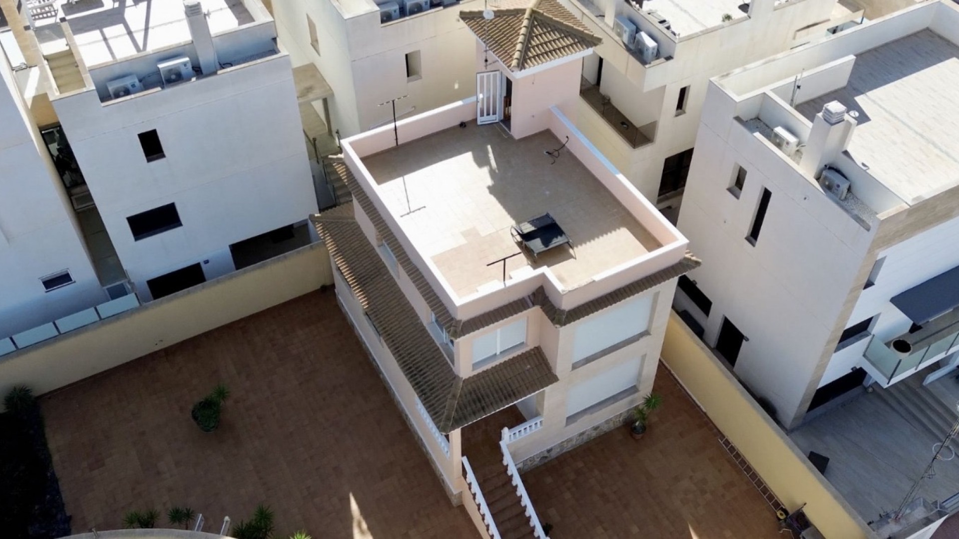 Resale - Detached Villa - Orihuela Costa - Villamartin