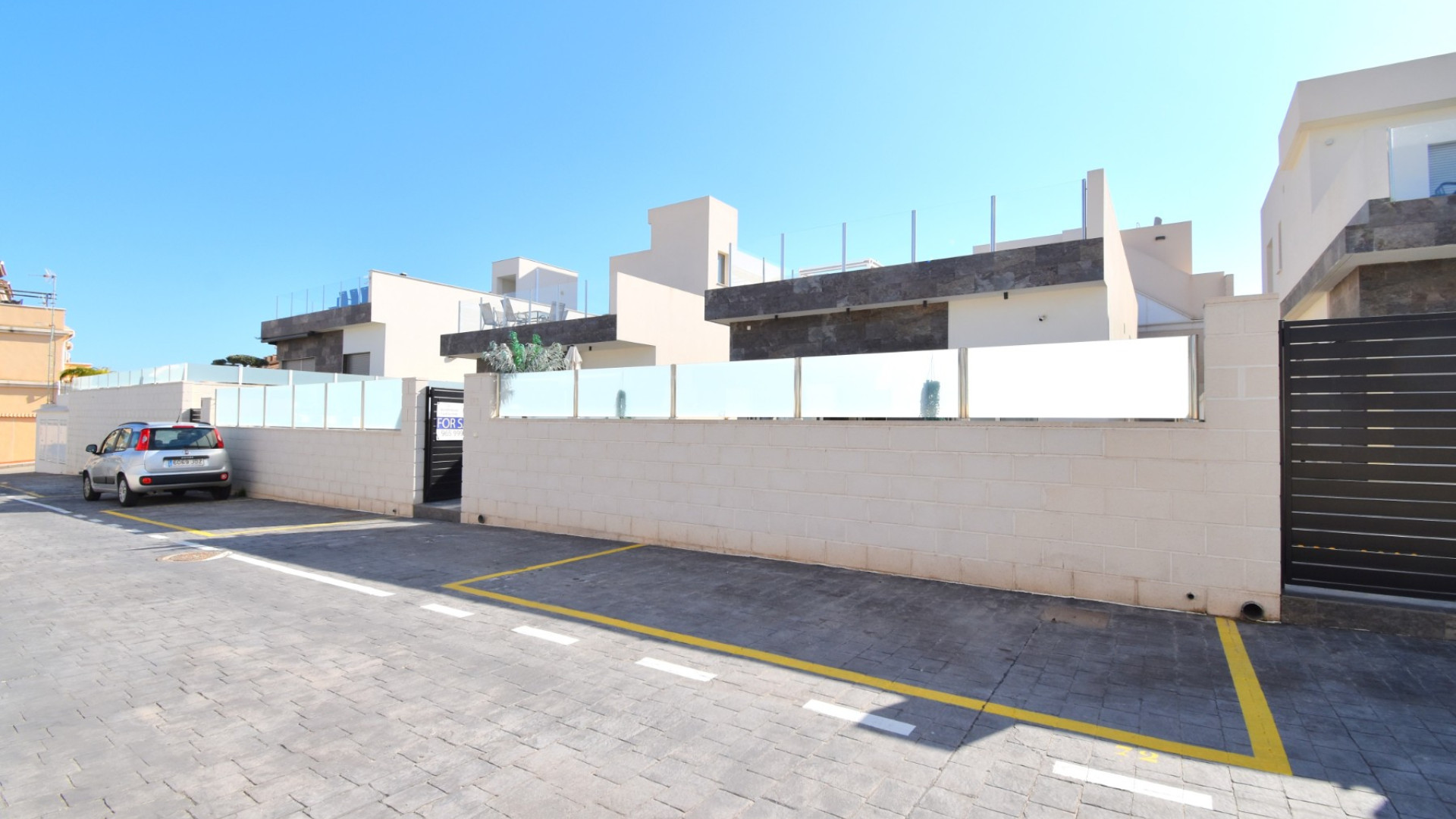 Resale - Detached Villa - Orihuela Costa - Villamartin