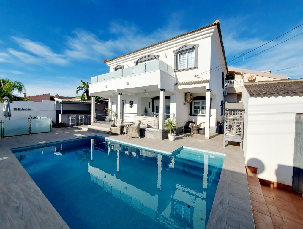 Resale - Detached Villa - Orihuela Costa