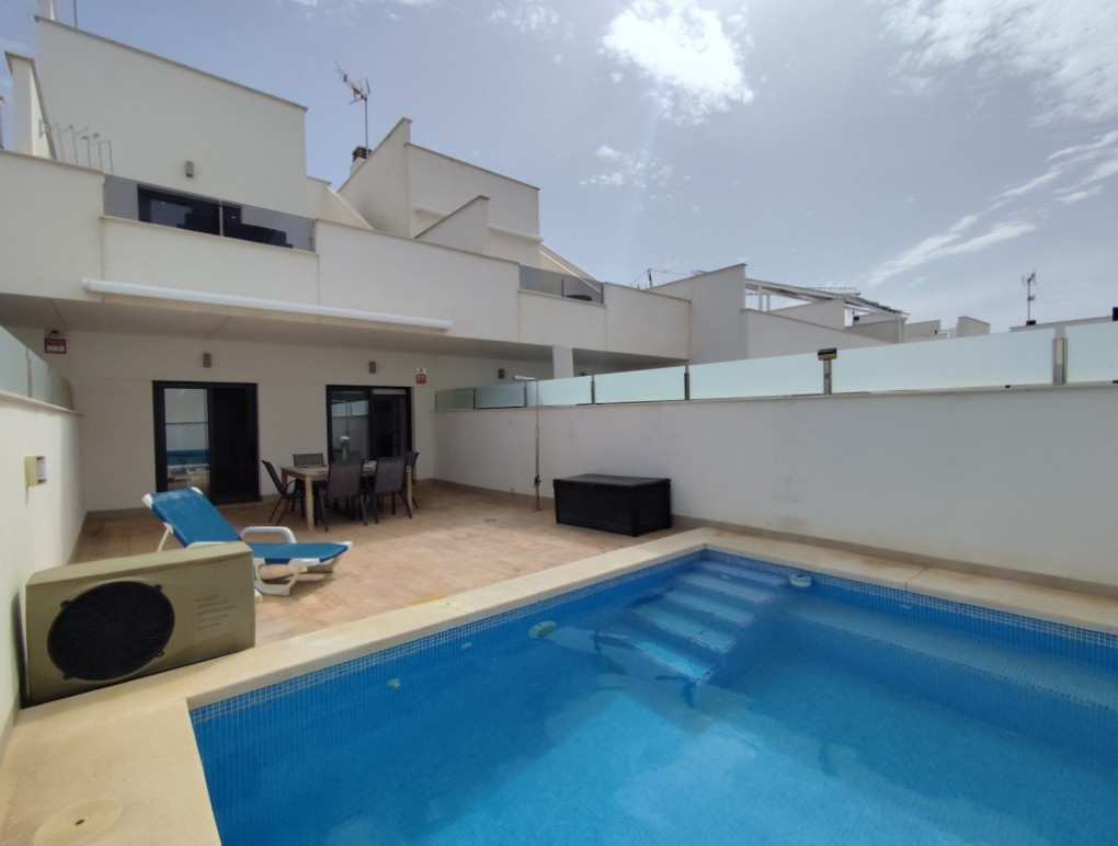 Resale - Detached Villa - Pilar de la Horadada