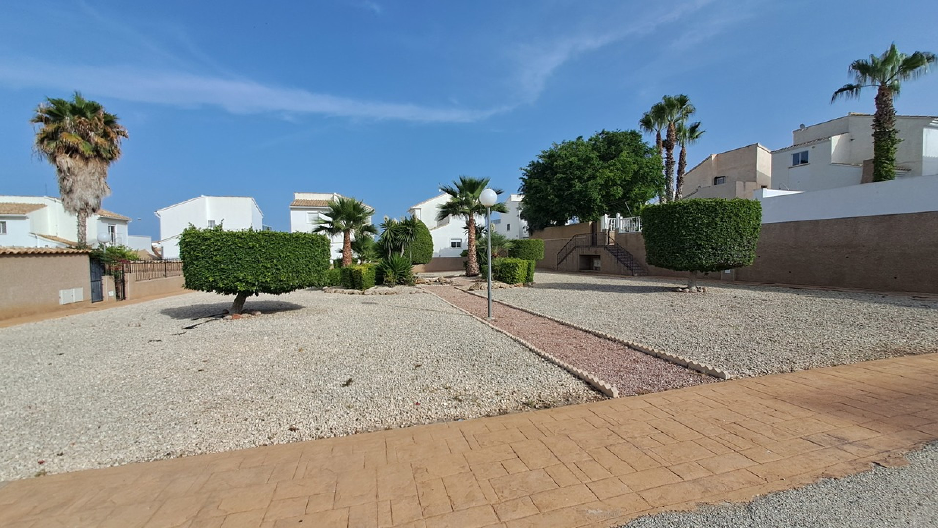 Resale - Detached Villa - Punta Prima