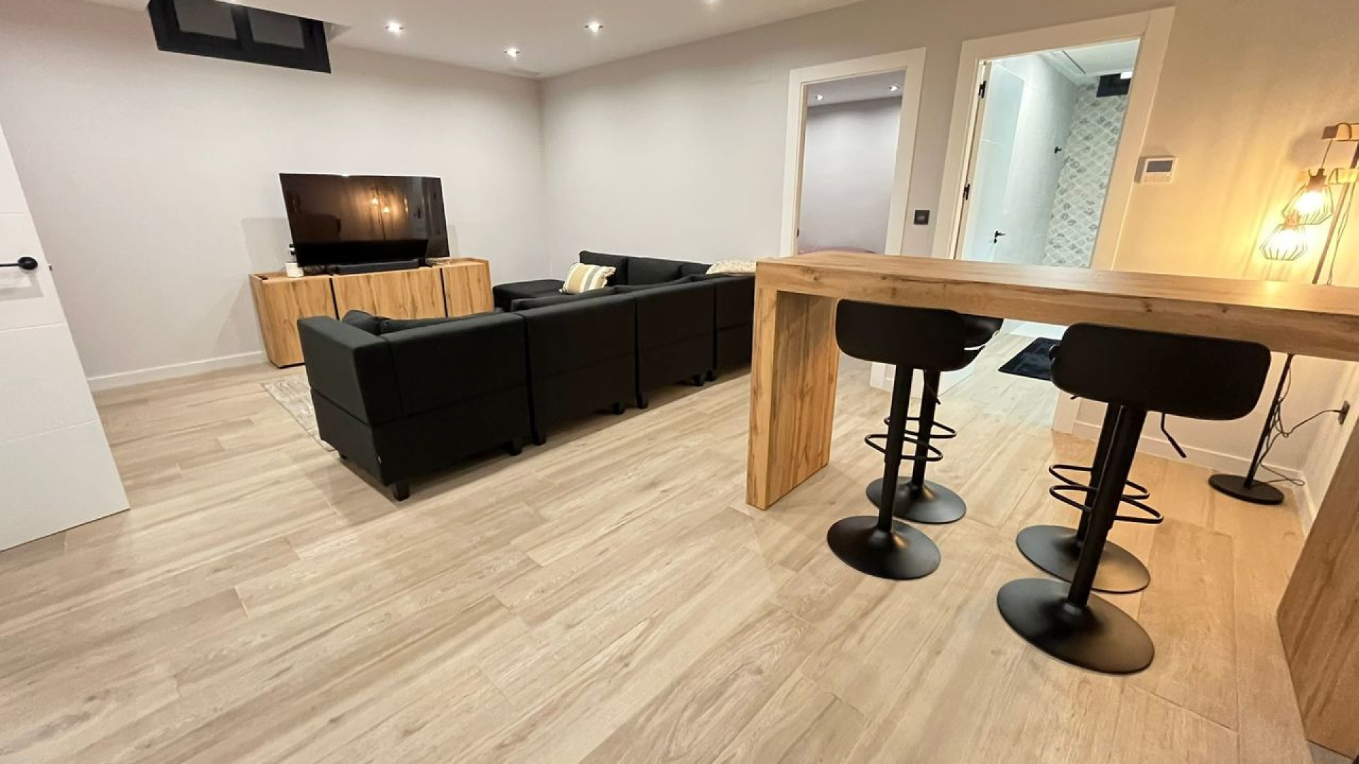 Resale - Detached Villa - Punta Prima