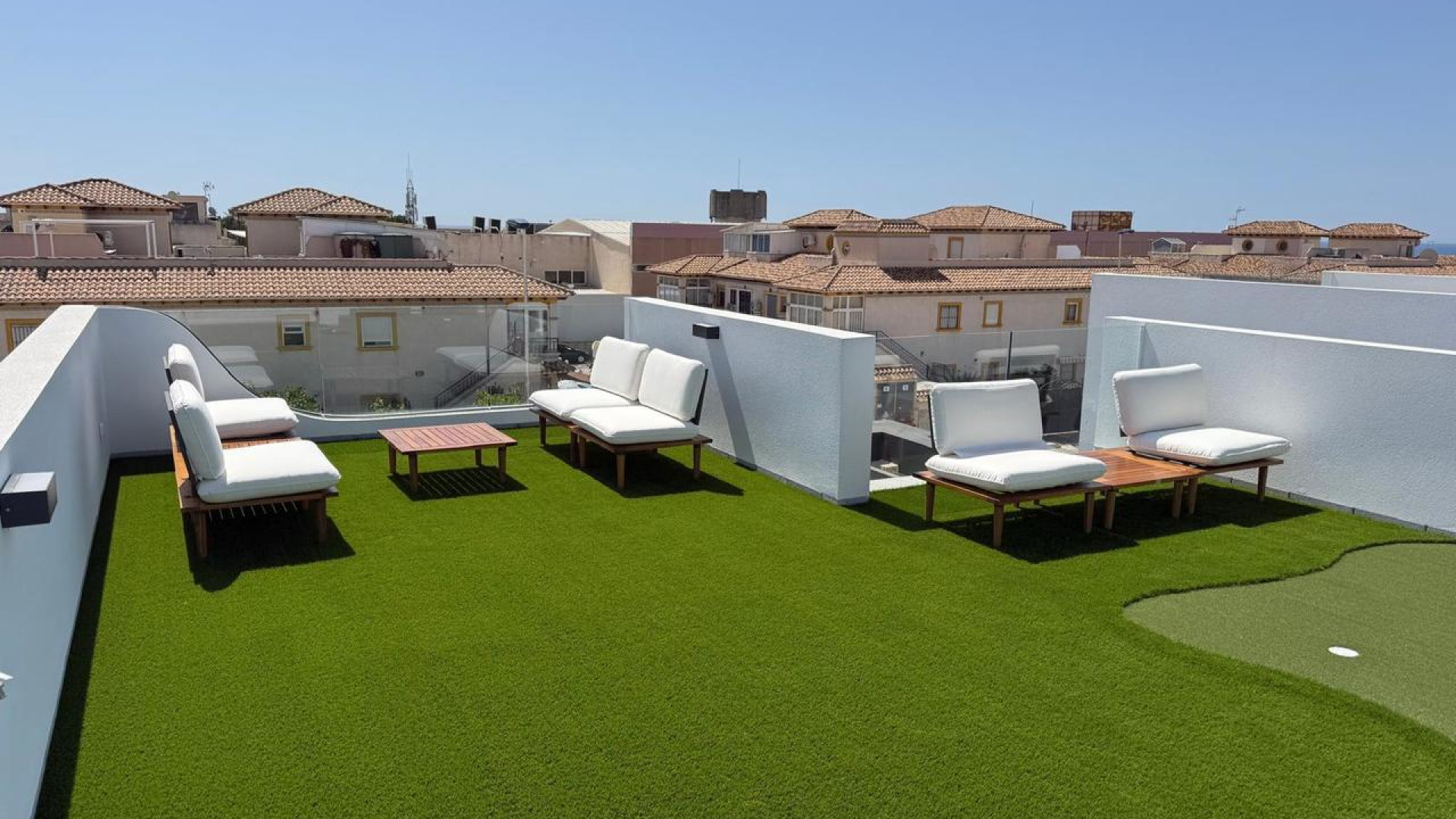 Resale - Detached Villa - Punta Prima