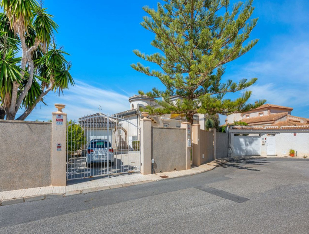 Resale - Detached Villa - Rojales - La Marquesa Golf