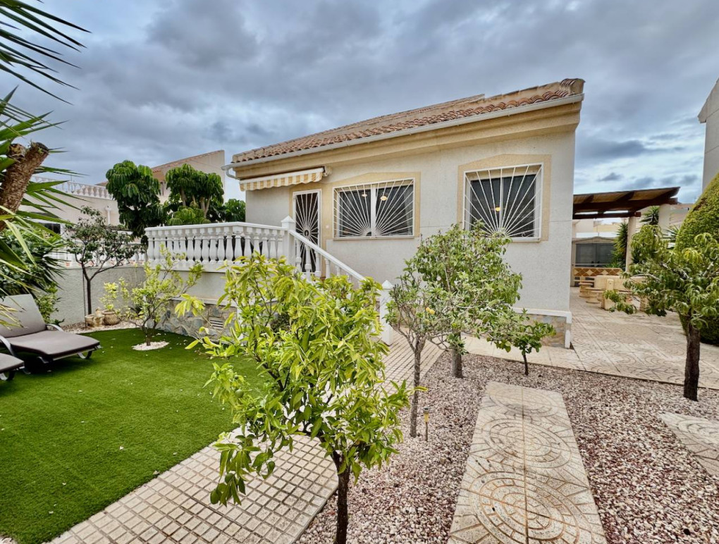 Resale - Detached Villa - Rojales