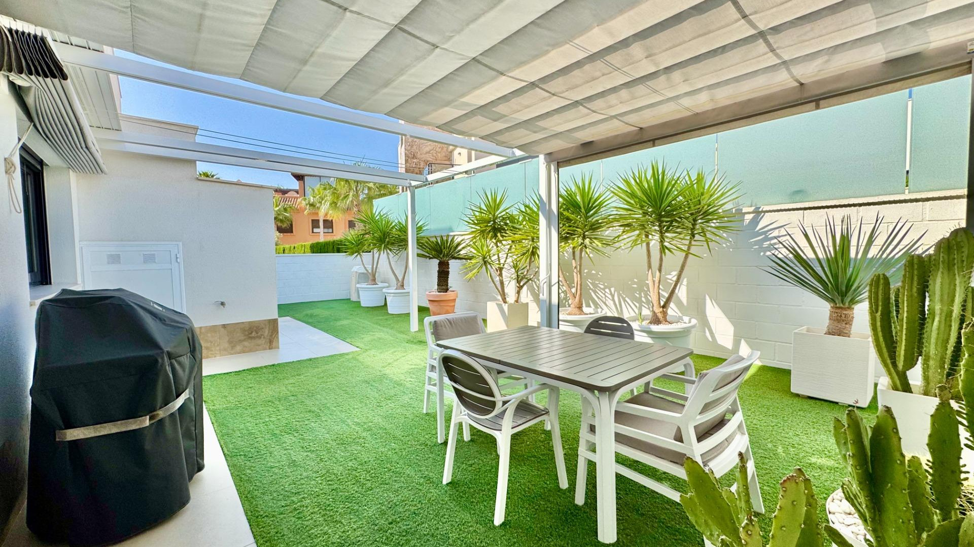 Resale - Detached Villa - San Miguel de Salinas - Bellavista