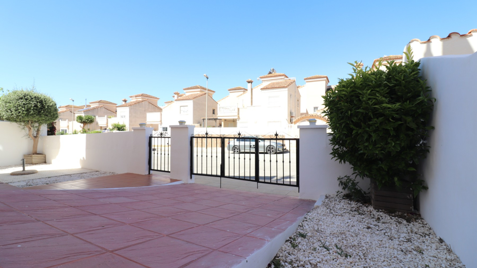 Resale - Detached Villa - San Miguel de Salinas - Lake View Mansions