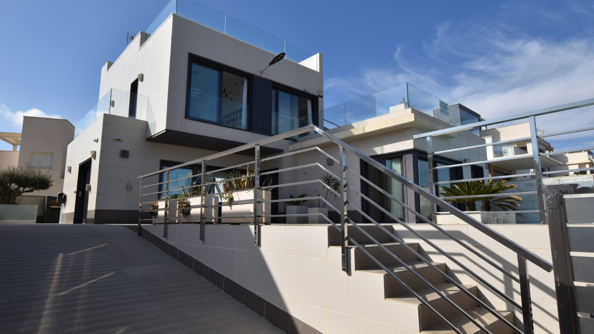 Resale - Detached Villa - San Miguel de Salinas