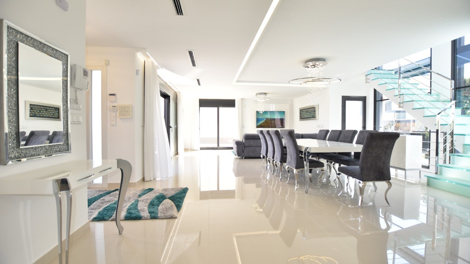 Resale - Detached Villa - San Miguel de Salinas