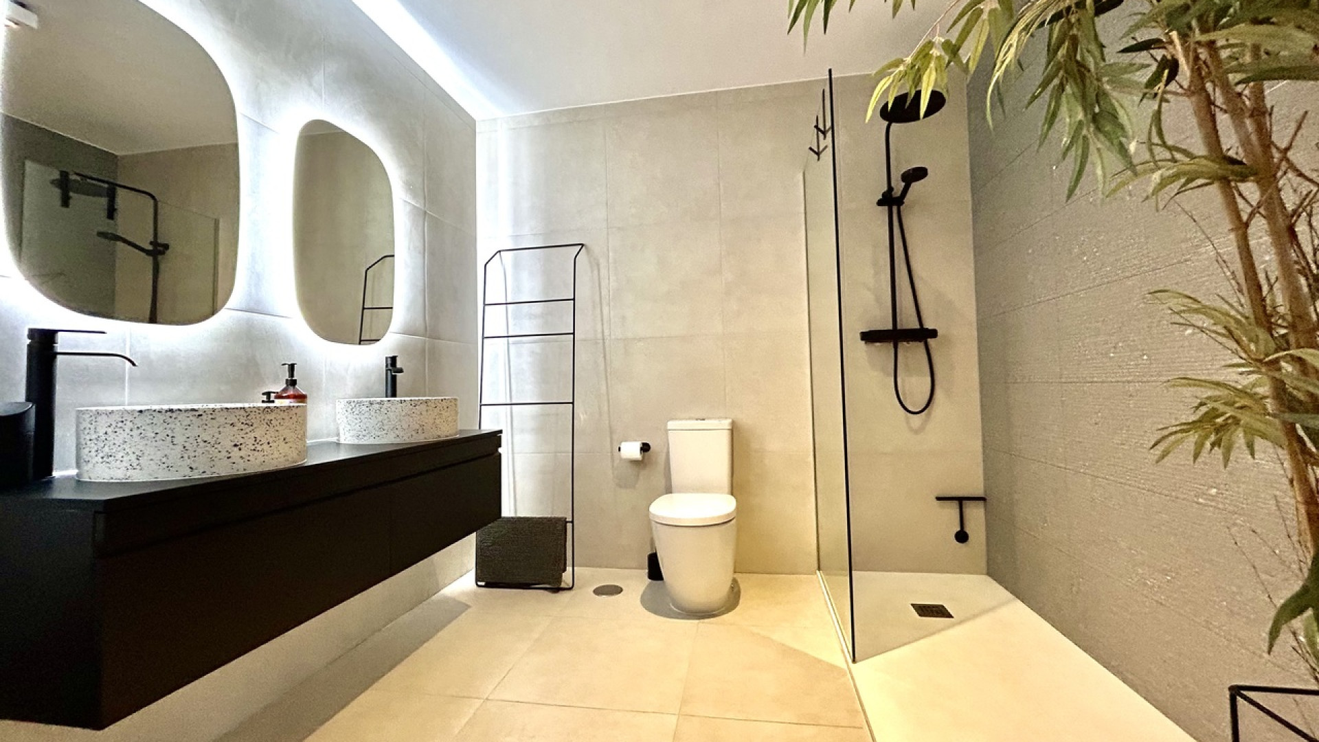 Resale - Detached Villa - San Miguel de Salinas