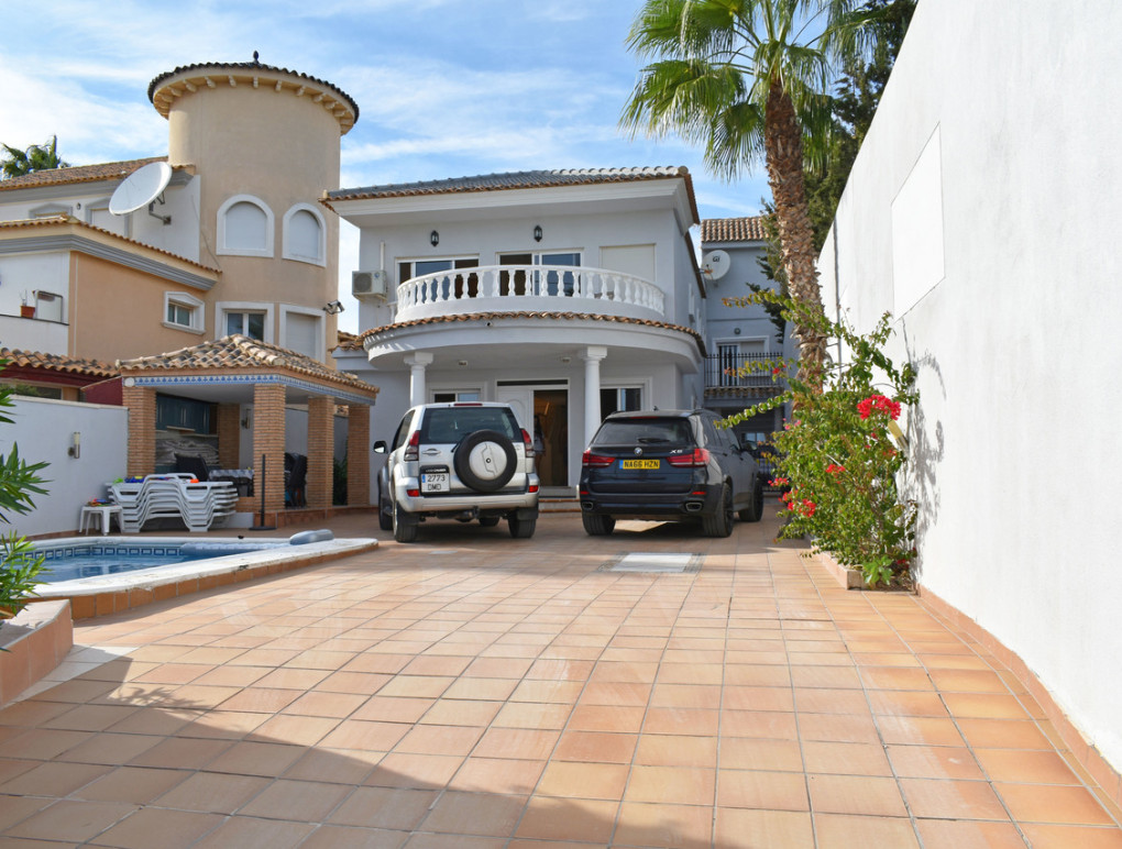 Resale - Detached Villa - Torremendo