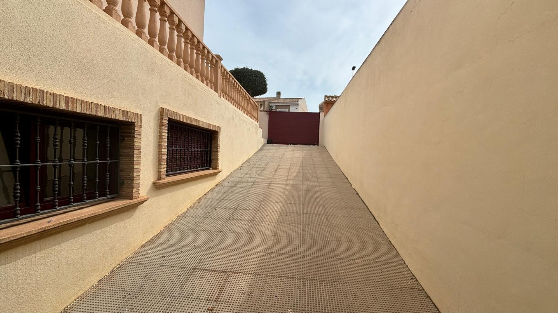 Resale - Detached Villa - Torrevieja Centro - Torrevieja