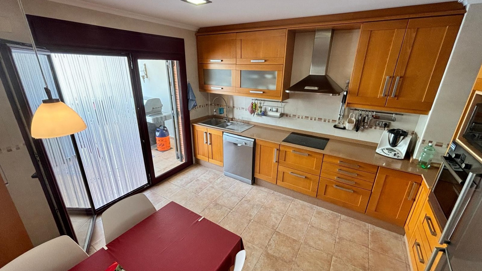 Resale - Detached Villa - Torrevieja Centro - Torrevieja