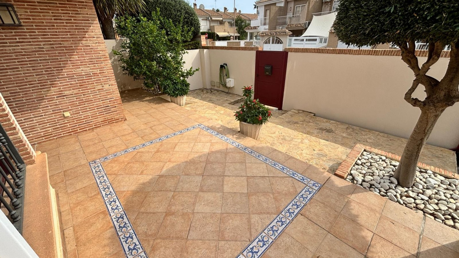 Resale - Detached Villa - Torrevieja Centro - Torrevieja