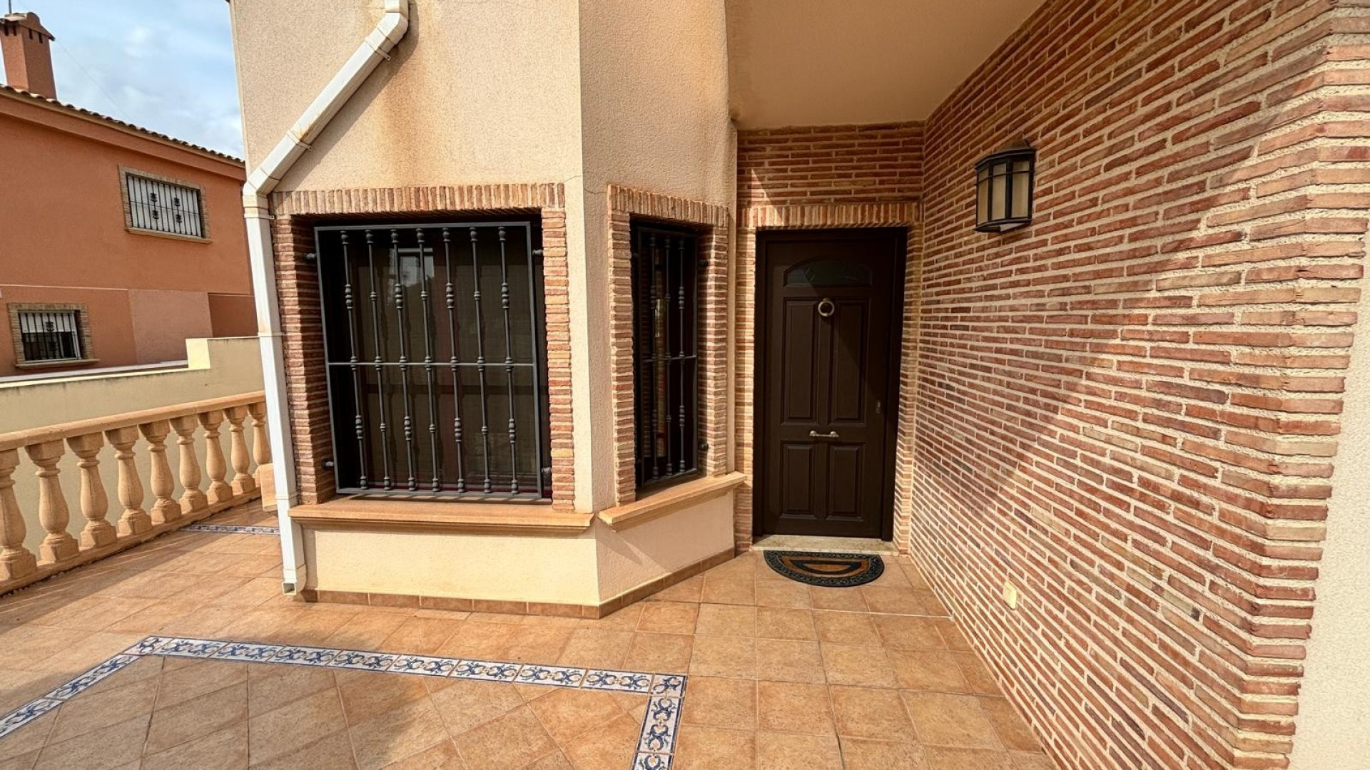 Resale - Detached Villa - Torrevieja Centro - Torrevieja