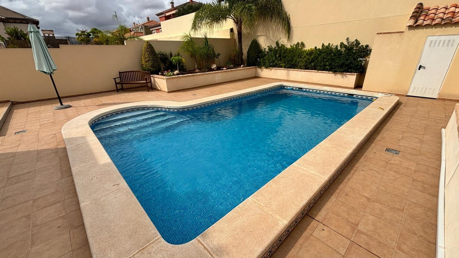 Resale - Detached Villa - Torrevieja Centro - Torrevieja