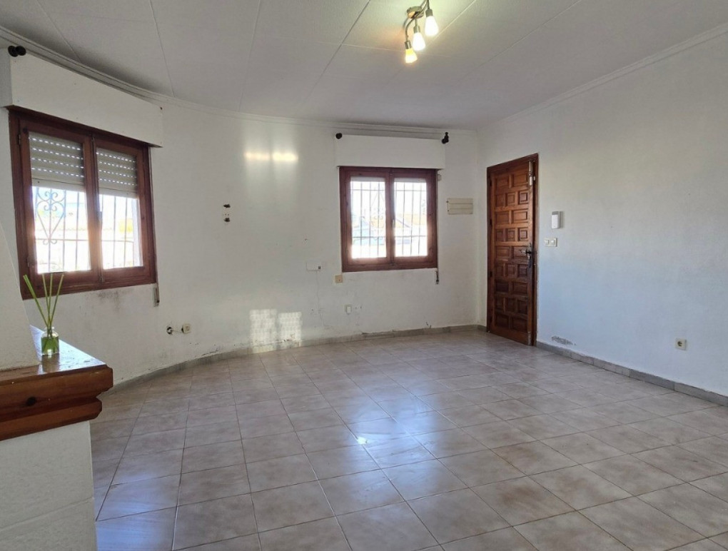 Resale - Detached Villa - Torrevieja - El Chaparal