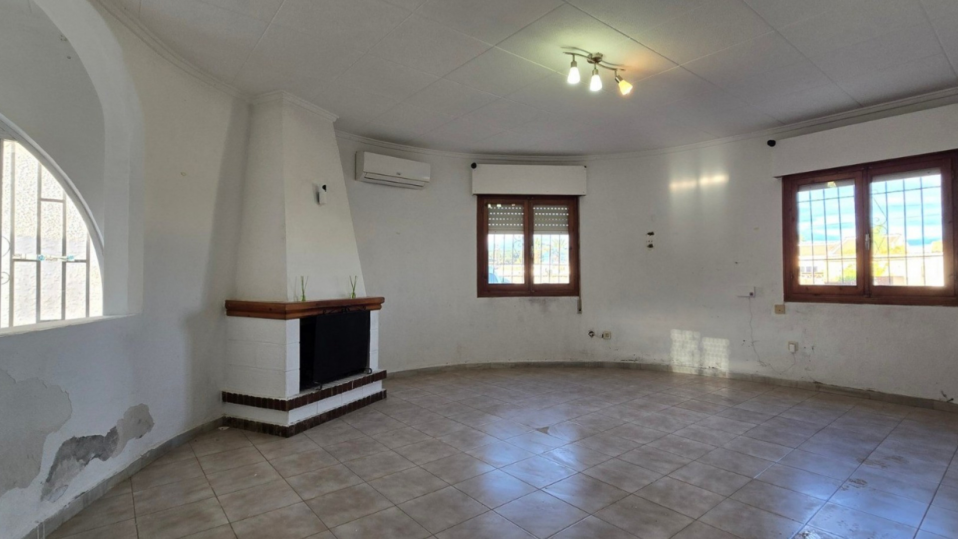 Resale - Detached Villa - Torrevieja - El chaparral