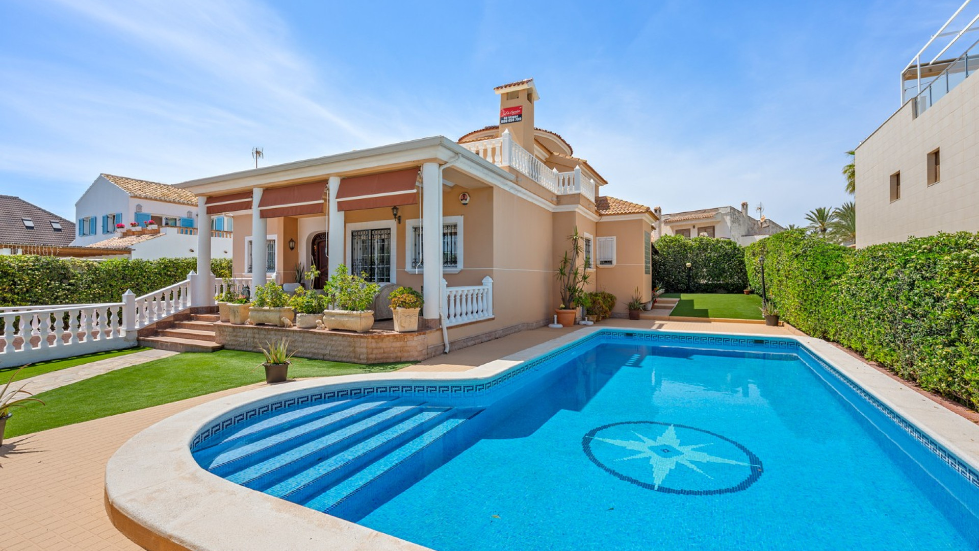 Resale - Detached Villa - Torrevieja - La Mata